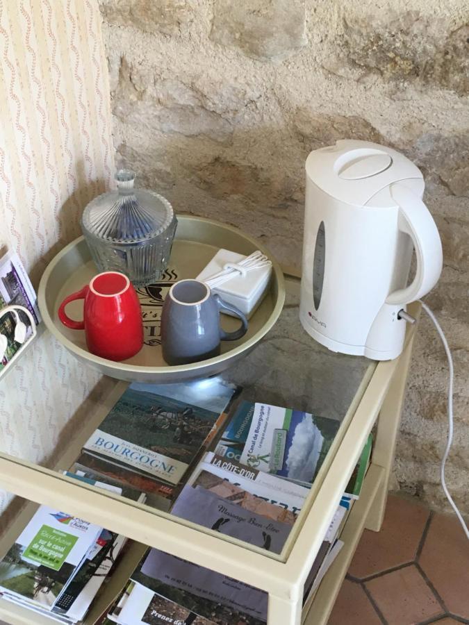 La Luterne Bed and Breakfast Villaines-les-Prevotes Εξωτερικό φωτογραφία